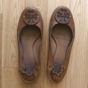 Tory Burch Reva flats size 9